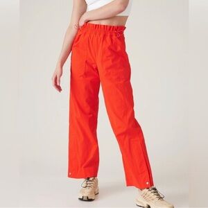 Athleta Trekkie Ripstop High Rise Waist Parachute Pants Size 2